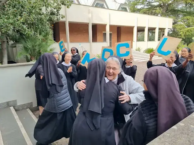 3 (2)